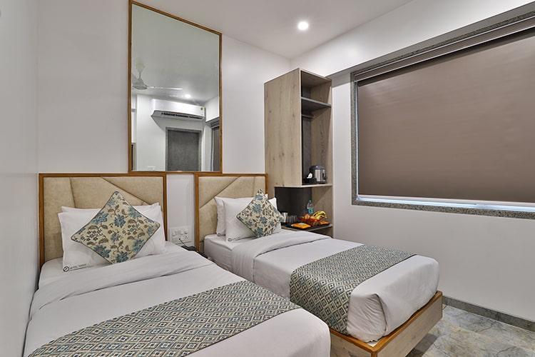 Super Deluxe (Twin Bed)